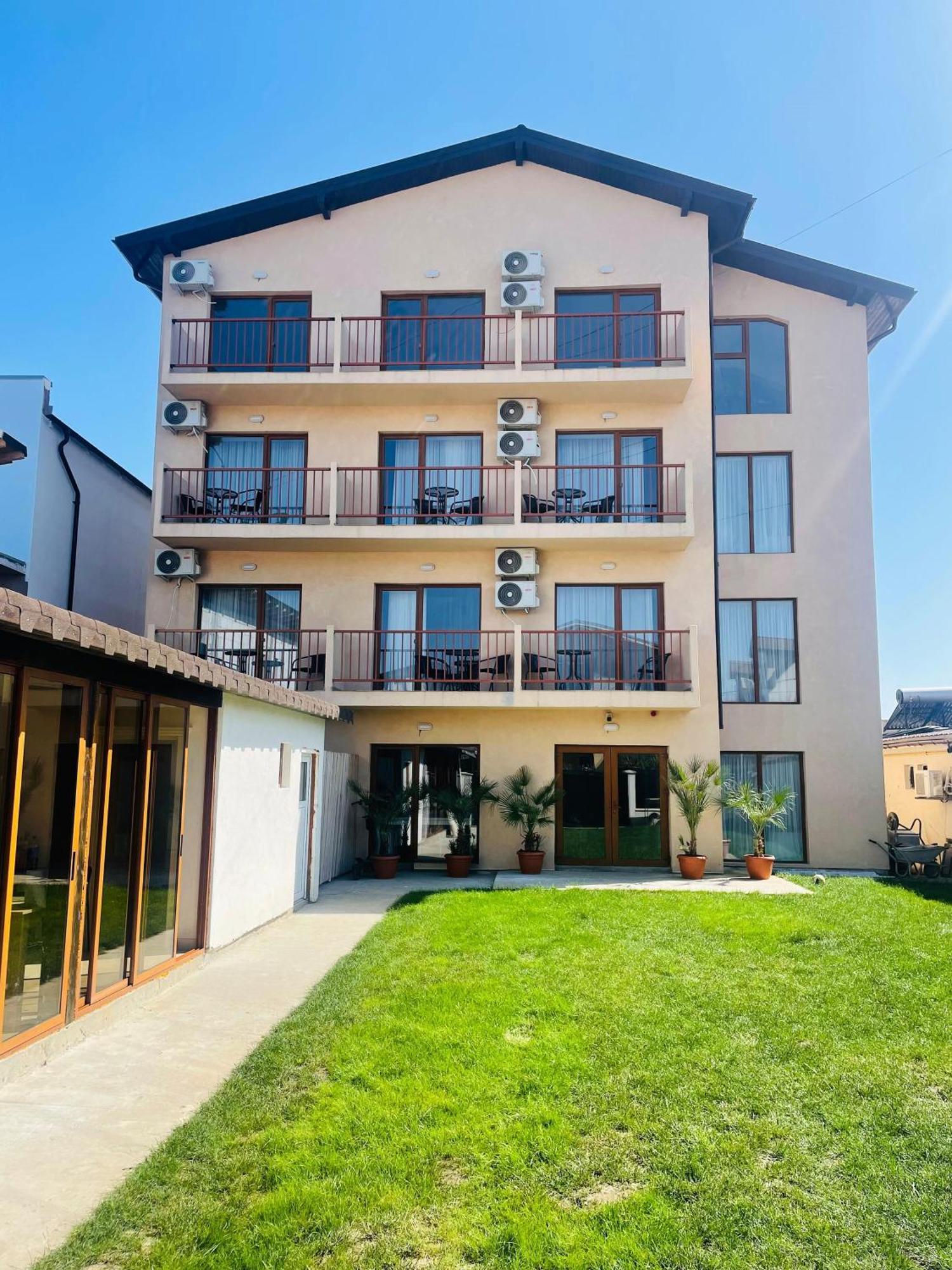 Pensiunea Riviera Costinești Exterior foto